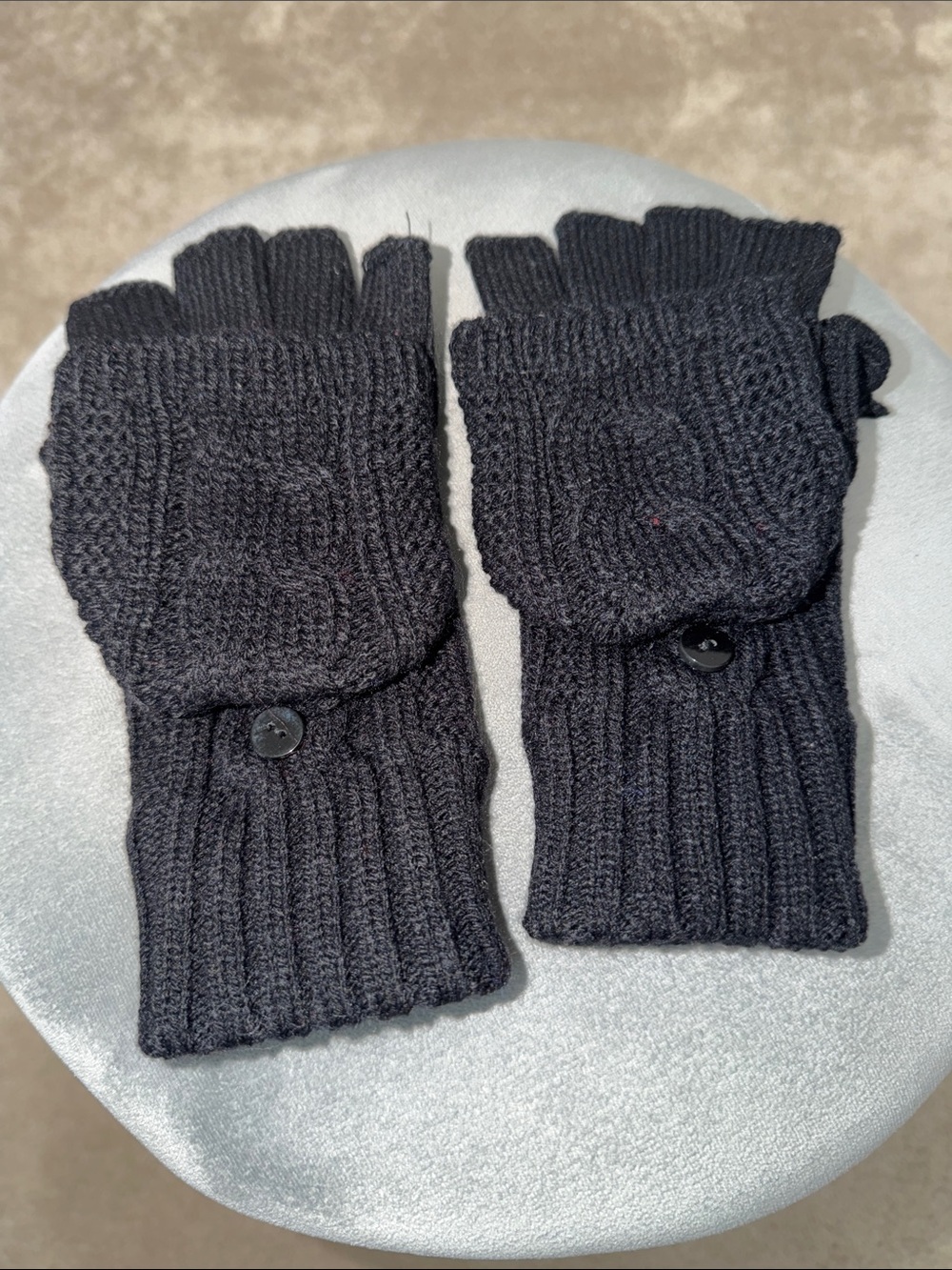 NWOT Black Knit Convertible Fingerless Gloves with Flip-Top Mitt